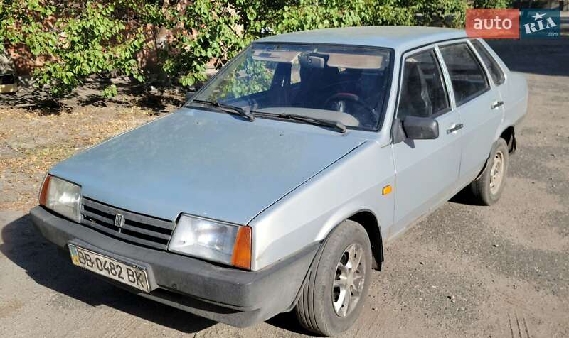 Седан ВАЗ / Lada 21099 2008 в Карлівці