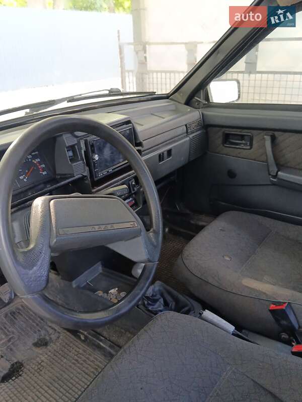 Седан ВАЗ / Lada 21099 2004 в Тернополі