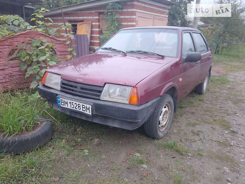 Седан ВАЗ / Lada 21099 1995 в Бару