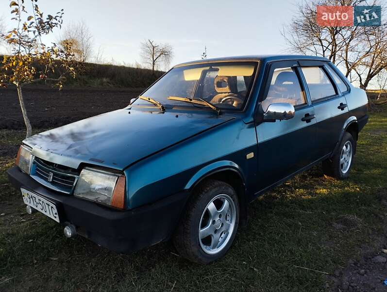 Седан ВАЗ / Lada 21099 1997 в Сокалі
