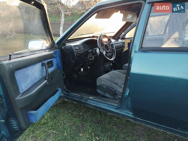 Седан ВАЗ / Lada 21099 1997 в Сокалі