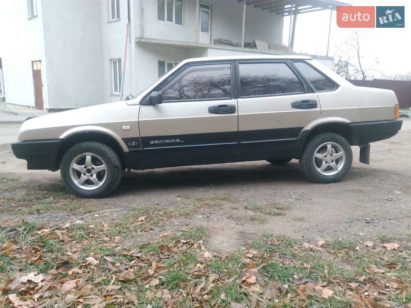 ВАЗ / Lada 21099 1999