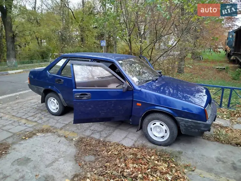 ВАЗ / Lada 21099