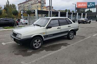 Седан ВАЗ / Lada 21099 2002 в Дніпрі