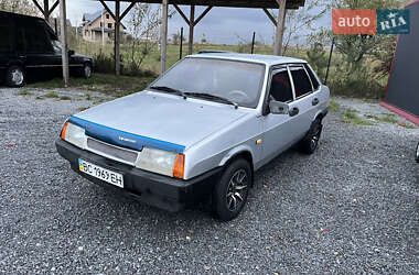 Седан ВАЗ / Lada 21099 2003 в Львові