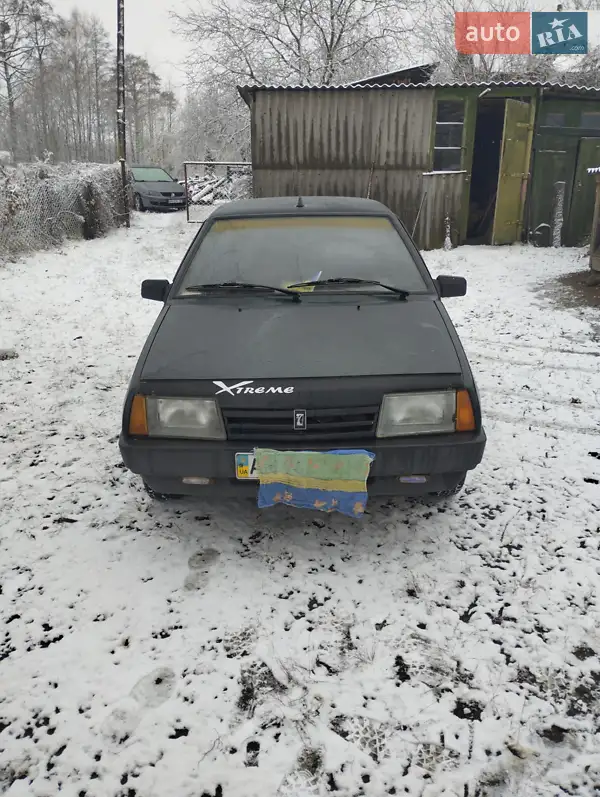 ВАЗ / Lada 21099