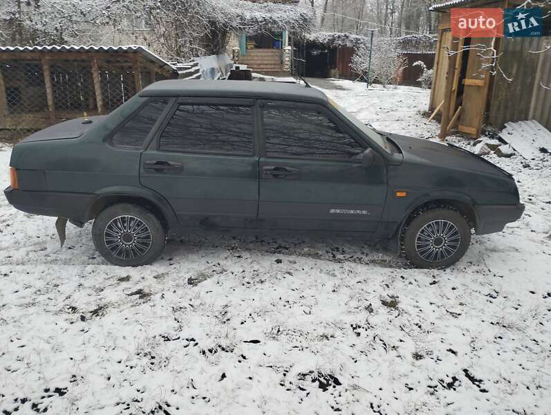 Седан ВАЗ / Lada 21099 2006 в Звягеле