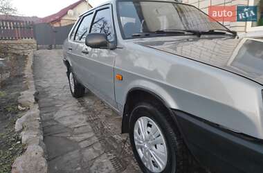 Седан ВАЗ / Lada 21099 2008 в Умани