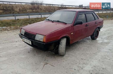 Седан ВАЗ / Lada 21099 1998 в Львові