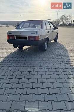 Седан ВАЗ / Lada 21099 2011 в Николаеве