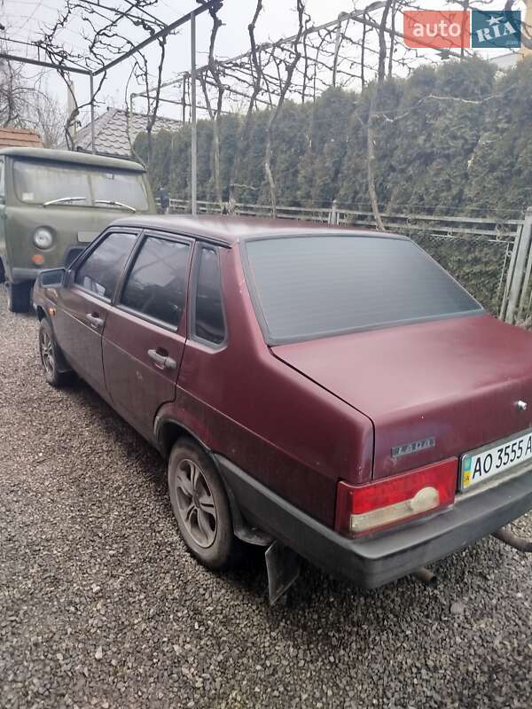 Седан ВАЗ / Lada 21099 2009 в Ужгороді
