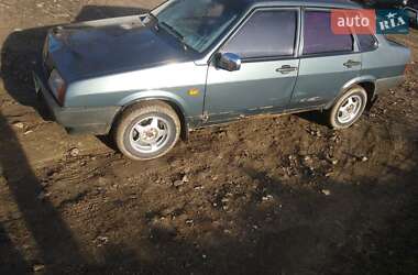 Седан ВАЗ / Lada 21099 2001 в Віньківцях