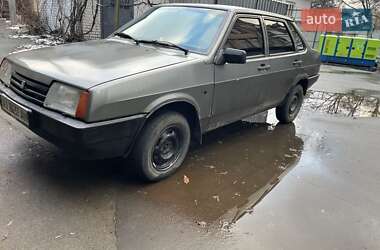 Седан ВАЗ / Lada 21099 1999 в Києві