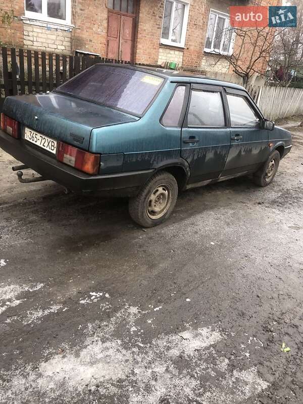 Седан ВАЗ / Lada 21099 2001 в Богодухове