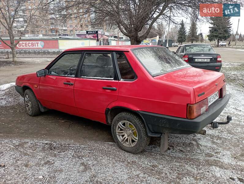 Седан ВАЗ / Lada 21099 1992 в Первомайске