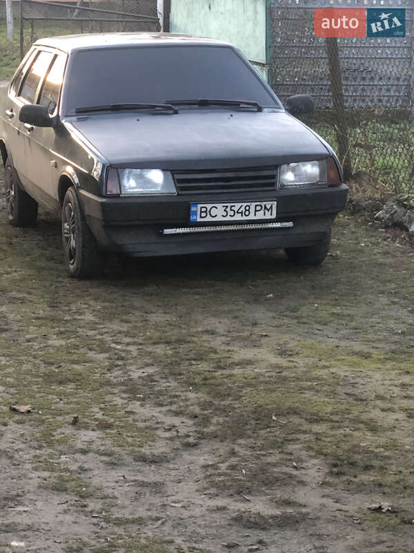 Седан ВАЗ / Lada 21099 2004 в Рудки