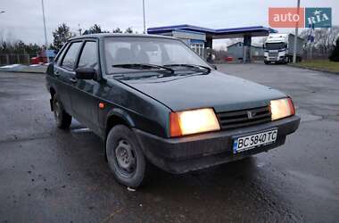 Седан ВАЗ / Lada 21099 2004 в Львові