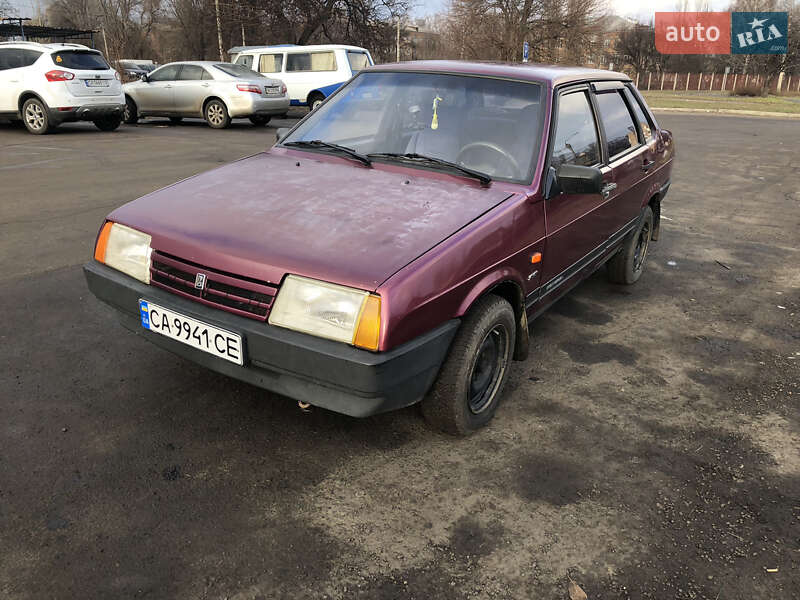 Седан ВАЗ / Lada 21099 1996 в Черкасах