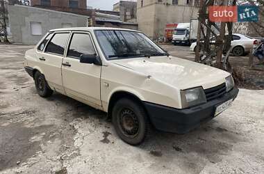 Седан ВАЗ / Lada 21099 1994 в Харькове