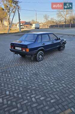 Седан ВАЗ / Lada 21099 2004 в Чемерівцях