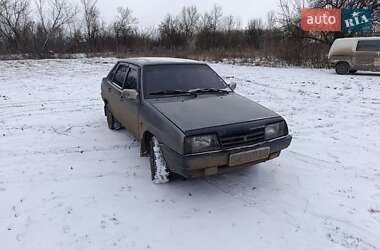 Седан ВАЗ / Lada 21099 1993 в Сумах