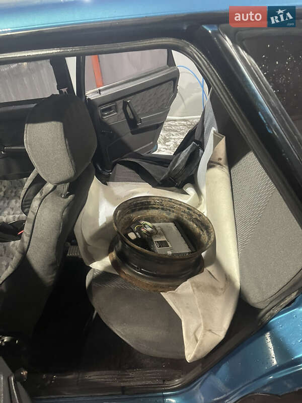 Седан ВАЗ / Lada 21099 2001 в Бердичеве фото 7 Седан ВАЗ / Lada 21099 2001 в Бердичеве