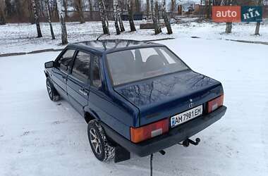 Седан ВАЗ / Lada 21099 2004 в Житомире