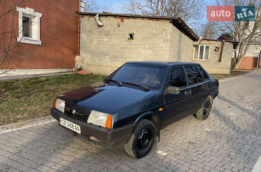 Седан ВАЗ / Lada 21099 2004 в Черновцах