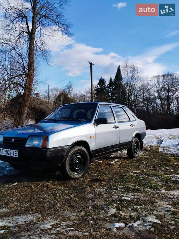 Седан ВАЗ / Lada 21099 2008 в Отынии