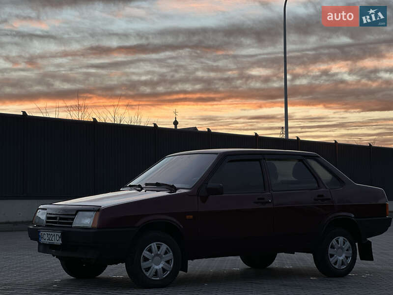 Седан ВАЗ / Lada 21099 2008 в Луцьку