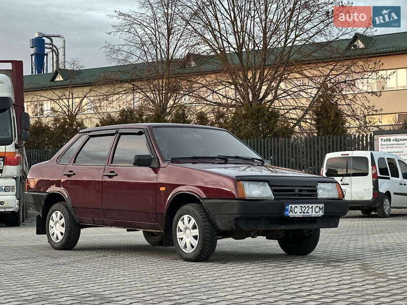 Седан ВАЗ / Lada 21099 2008 в Луцьку