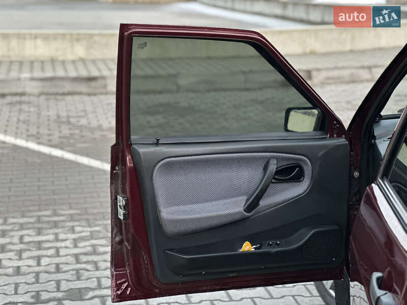Седан ВАЗ / Lada 21099 2008 в Луцьку