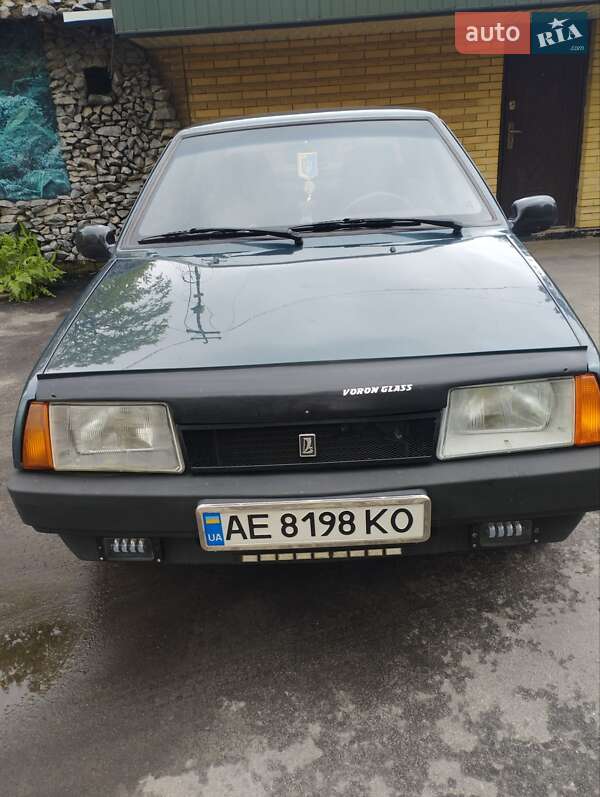 Седан ВАЗ / Lada 21099 2005 в Днепре