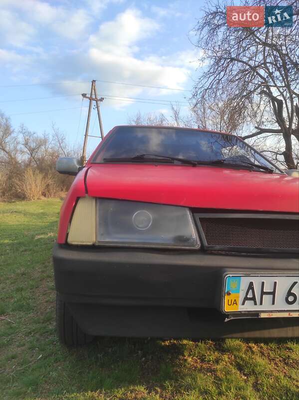 Седан ВАЗ / Lada 21099 1993 в Краматорске
