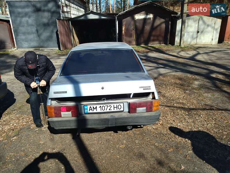 Седан ВАЗ / Lada 21099 2005 в Радомышле фото 4 Седан ВАЗ / Lada 21099 2005 в Радомышле