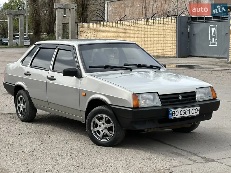 ВАЗ / Lada 21099