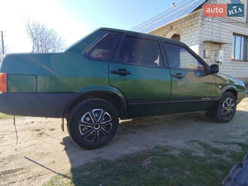 Седан ВАЗ 21099 2001 в 