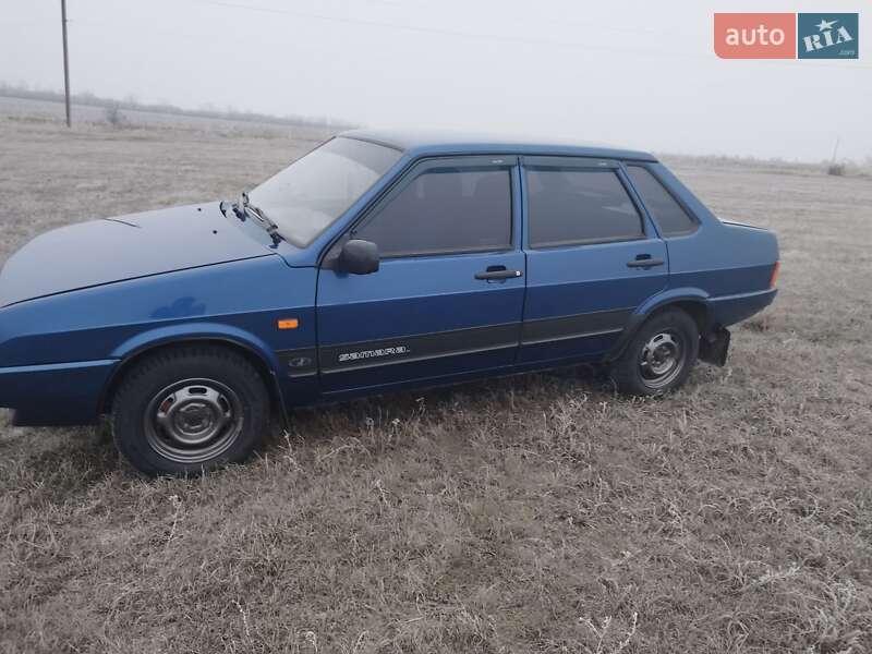 Седан ВАЗ / Lada 21099 2005 в Славянске