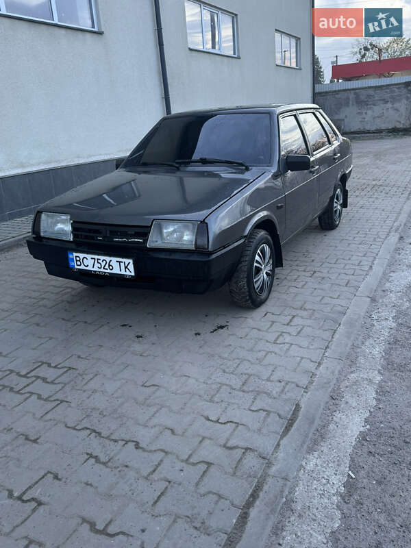 ВАЗ 21099