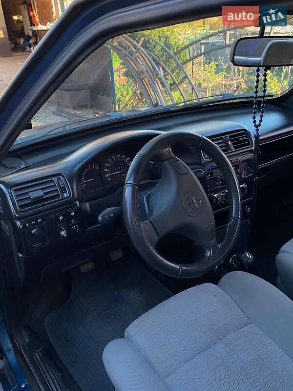 Седан ВАЗ / Lada 21099 1997 в Вознесенске