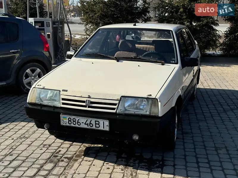 ВАЗ / Lada 21099