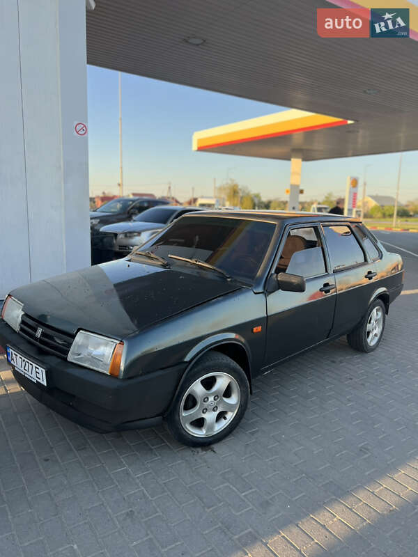 Седан ВАЗ / Lada 21099 2005 в Ивано-Франковске