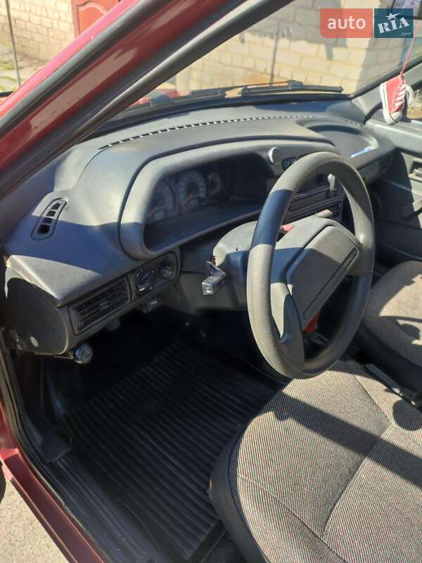 Седан ВАЗ / Lada 21099 1998 в Кропивницком