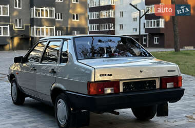Седан ВАЗ 21099 2006 в 