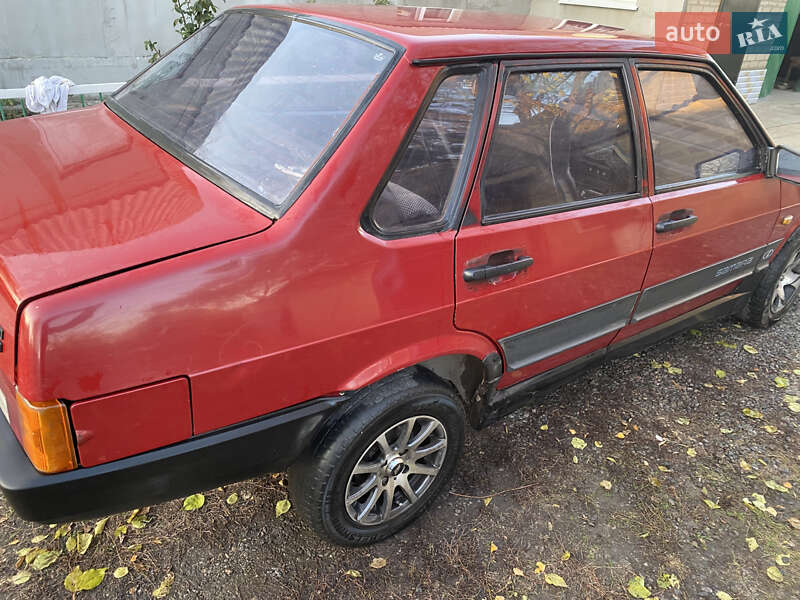Седан ВАЗ / Lada 21099 1994 в Барвінковому