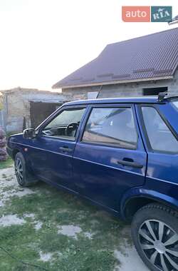 Седан ВАЗ 21099 2004 в 