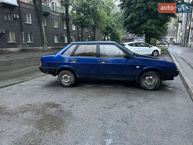 Седан ВАЗ / Lada 21099 1996 в Каменском