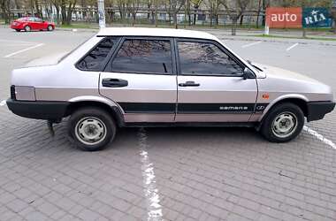 Седан ВАЗ 21099 2001 в 