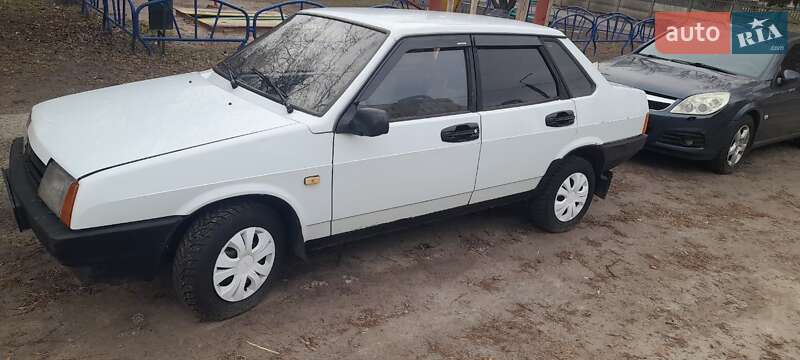 Седан ВАЗ 21099 1992 в 