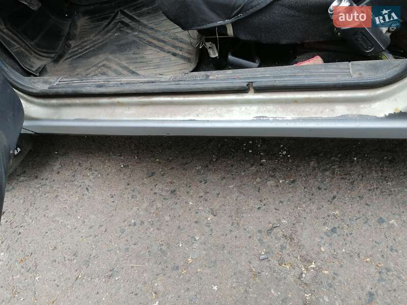 Седан ВАЗ / Lada 21099 2002 в Борисполе